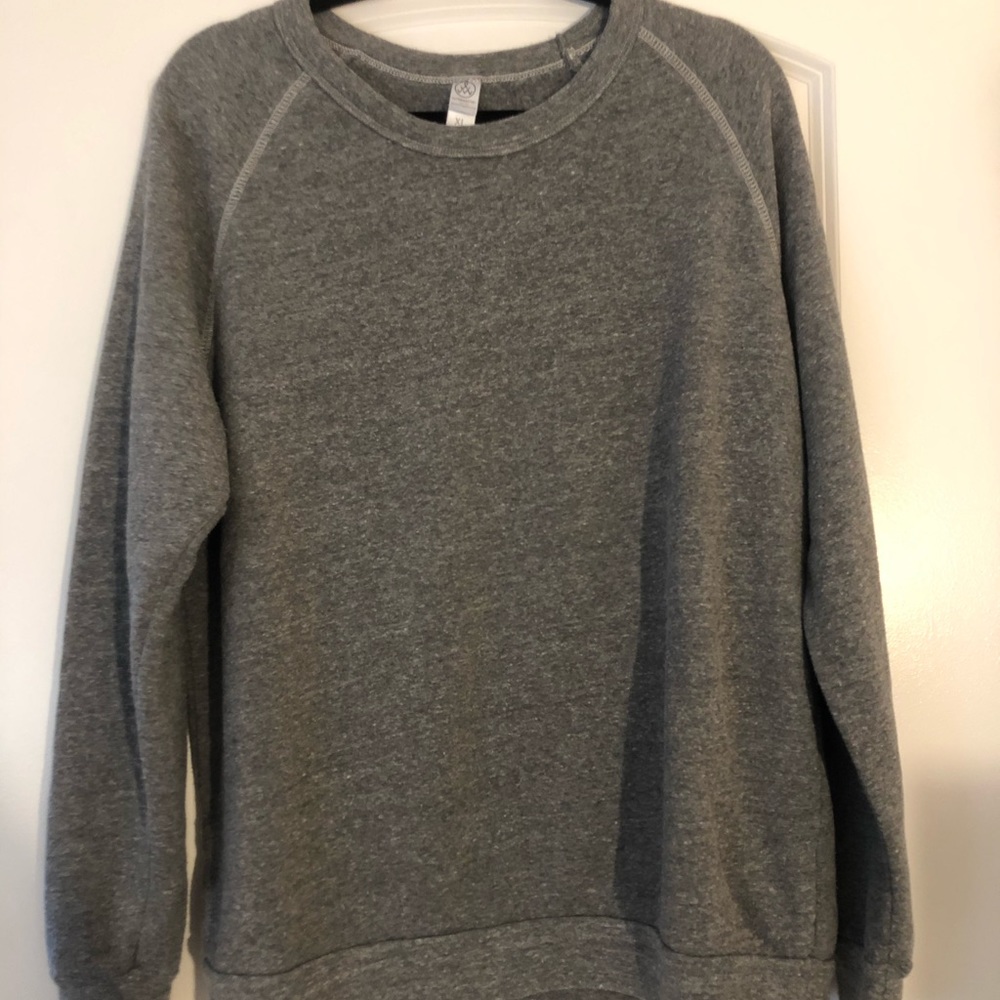 Alternative Brand Grey Comfy Crewneck sweatshirt